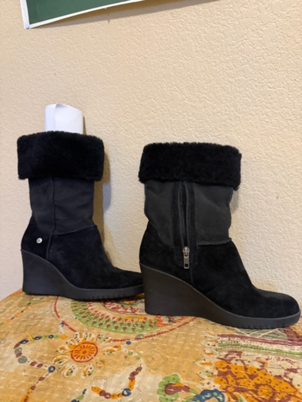 Ugg wedged heeled boot